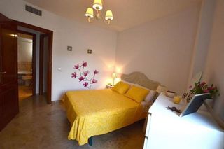 Piso en alquiler en Ciudad Jardín - Zoco en Córdoba