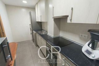 Piso en alquiler en Centro - Sagrario en Granada