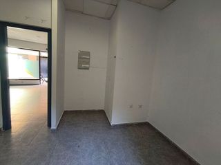 Local comercial en alquiler en Moraleja
