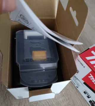 2 Baterías Makita BL1850B 18V 5.0Ah