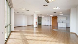 Oficina en alquiler en La Dreta de l'Eixample en Barcelona