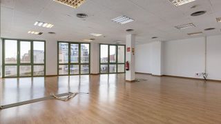 Oficina en alquiler en La Dreta de l'Eixample en Barcelona