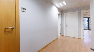 Oficina en alquiler en La Dreta de l'Eixample en Barcelona