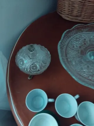 Juego de vasos de licor, tazas y más