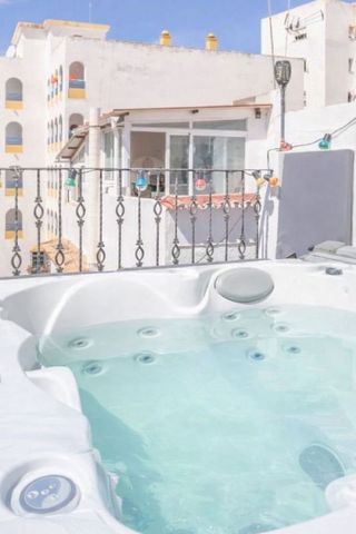 Casa pareada en alquiler en Zona Miraflores en Marbella