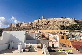 Casa adosada en venta en Centro en Almería