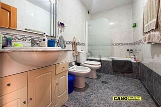 Casa adosada en venta en Centro en Almería