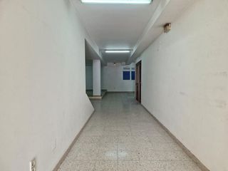 Local comercial en venta en Boiro