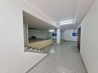 Local comercial en venta en Boiro