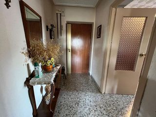 Piso en venta en Linares