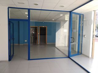 Local comercial en alquiler en Padre Jaime - Los Cabos en Sagunto