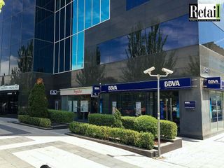 Local comercial en alquiler en Corralejos - Campo de las Naciones en Madrid