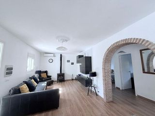 Chalet en venta en Coín