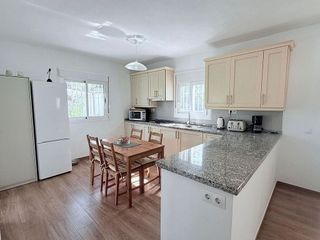 Chalet en venta en Coín