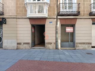 Local comercial en alquiler en Centro en Valladolid
