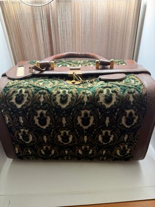 Maletín "Aries" Estilo Doctor Bag CON LLAVE ORIG.