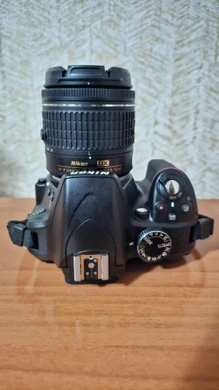 Cámara Nikon D3300 Kit 18-55 + Accesorios