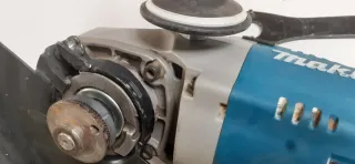Amoladora Radial Makita GA9020