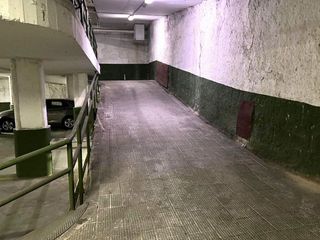 Garaje en venta en Arenal en Sevilla