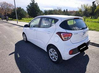 Hyundai i10 2019 · 77.000 km · 1 dueña · ITV 2027