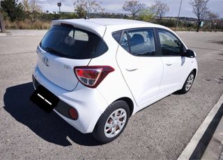 Hyundai i10 2019 · 77.000 km · 1 dueña · ITV 2027