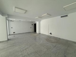 Local comercial en alquiler en Centro - Desierto - Arrontegi en Barakaldo