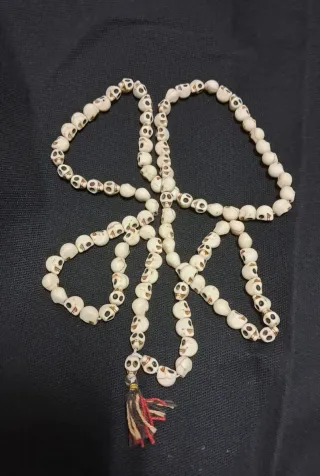 Collar Calaveras Pirata