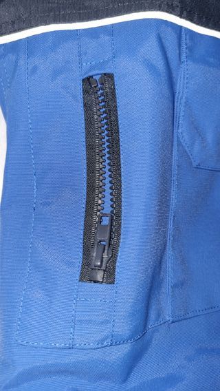 Chaqueta Monza con capucha desmontable