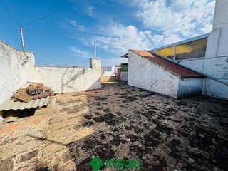Casa adosada en venta en Montoro