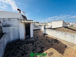 Casa adosada en venta en Montoro