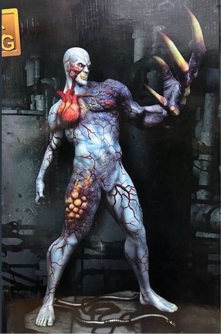 Tyrant 1/4 HCG Resident Evil Figura