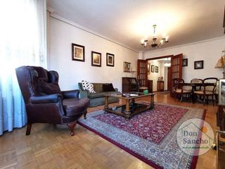 Piso en venta en Pº Zorrilla - Cuatro de Marzo en Valladolid