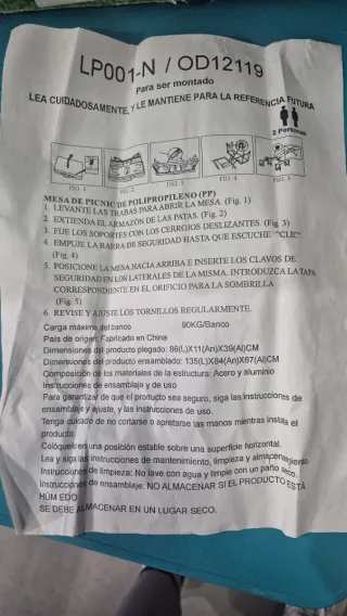 Mesa picnic Carrefour plegable con asientos