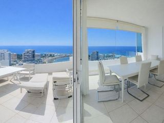 Piso en venta en Zona Martiánez en Puerto de la Cruz