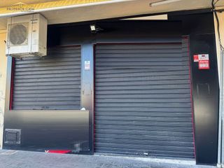 Local comercial en alquiler en Carranque - Haza Cuevas en Málaga