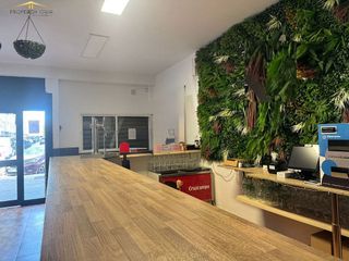 Local comercial en alquiler en Carranque - Haza Cuevas en Málaga