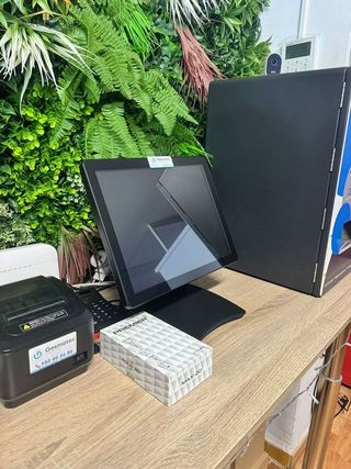 Local comercial en alquiler en Carranque - Haza Cuevas en Málaga