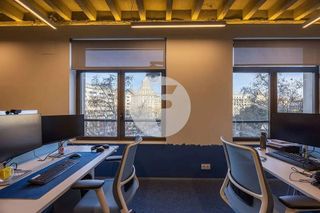 Oficina en alquiler en El Gòtic en Barcelona