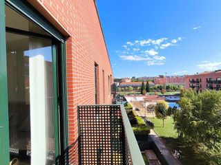 Dúplex en venta en Buztintxuri en Pamplona