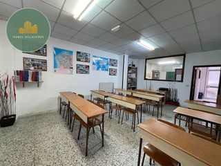 Local comercial en venta en Los Castros - Castrillón - Eiris en Coruña (A)