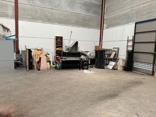 Nave industrial en venta en Santa Cruz - Industria - Polígono Campollano en Albacete