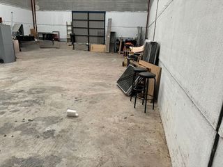 Nave industrial en venta en Santa Cruz - Industria - Polígono Campollano en Albacete