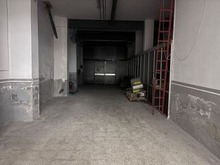 Local comercial en alquiler en Ctra. Santpedor - Bases de Manresa en Manresa