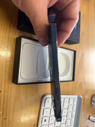 iPhone 12 Negro Sin Cambios