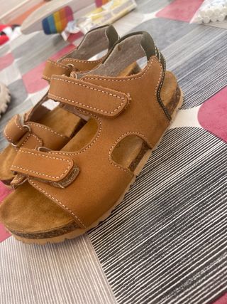Sandalias de piel talla 28