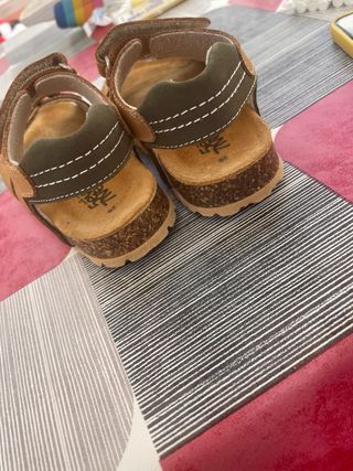 Sandalias de piel talla 28