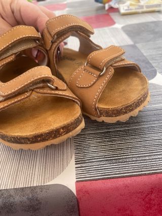 Sandalias de piel talla 28