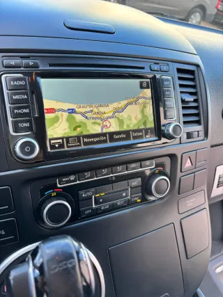 Volkswagen Multivan 2012