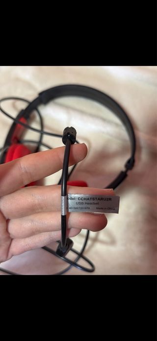 Cascos con micrófono USB. Nunca usados