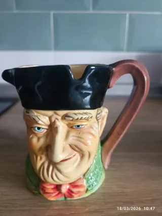 Colección Jarras Toby Jug Personajes